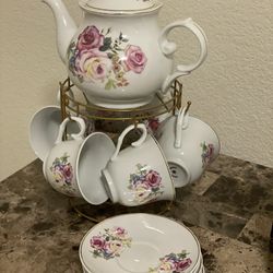 Tea pot