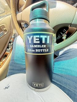Yeti 64oz Rambler