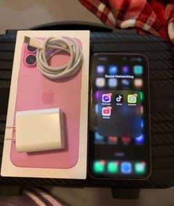 Apple iPhone 16 plus pink