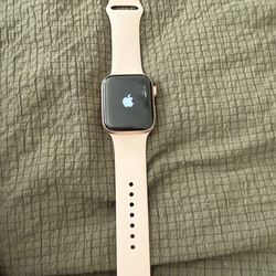 iPhone watch 44mm