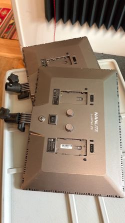 NANLITE lumipad 25 - bi color video led video panel lights (2 lights included!)