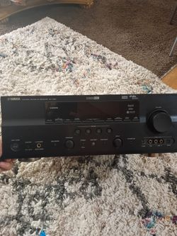 Yamaha RX-V661 AV Receiver