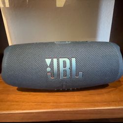 JBL Charge 5