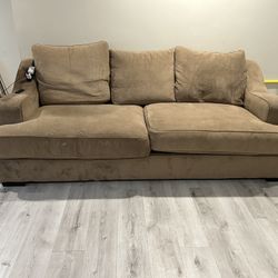 Queen Pull Out Bed Couch 