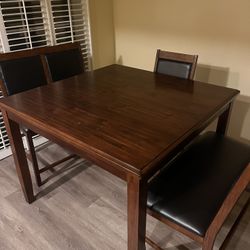 Dining Table With Chairs