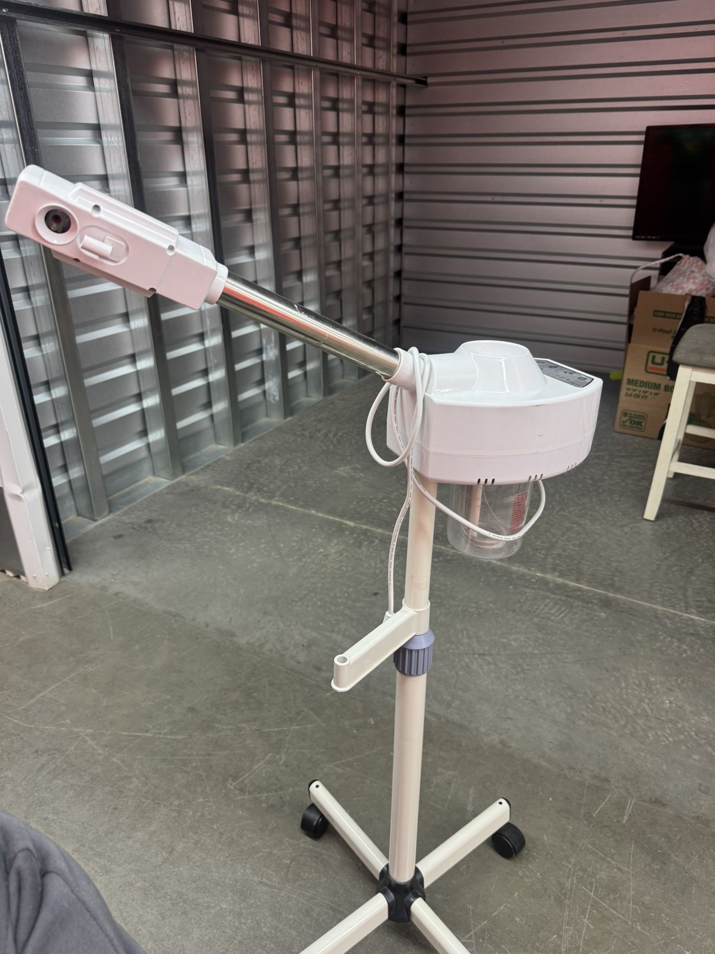 Aesthetician Steamer