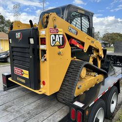 Caterpillar Skid Steer -  New Photos!