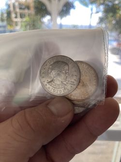 1979 RARE SUSAN P ANTHONY SILVER DOLLAR COIN