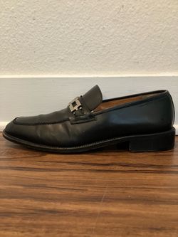 Authentic Salvatore Ferragamo black leather Gancini bit loafers s, Made in Italy,  Size 11.