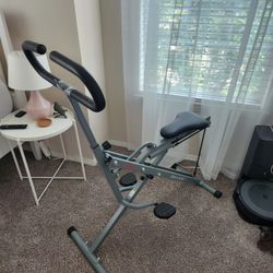 Row And Ride Squat Machine