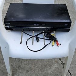 Toshiba Vhs DVD Combo Only DVD Side Tested The Vhs Side Is Untested 