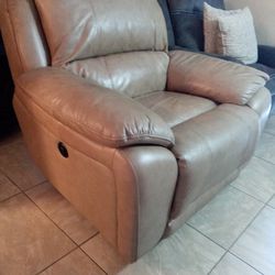 Leather Power Recliner 