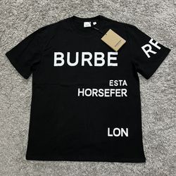 Burberry t shirt size L