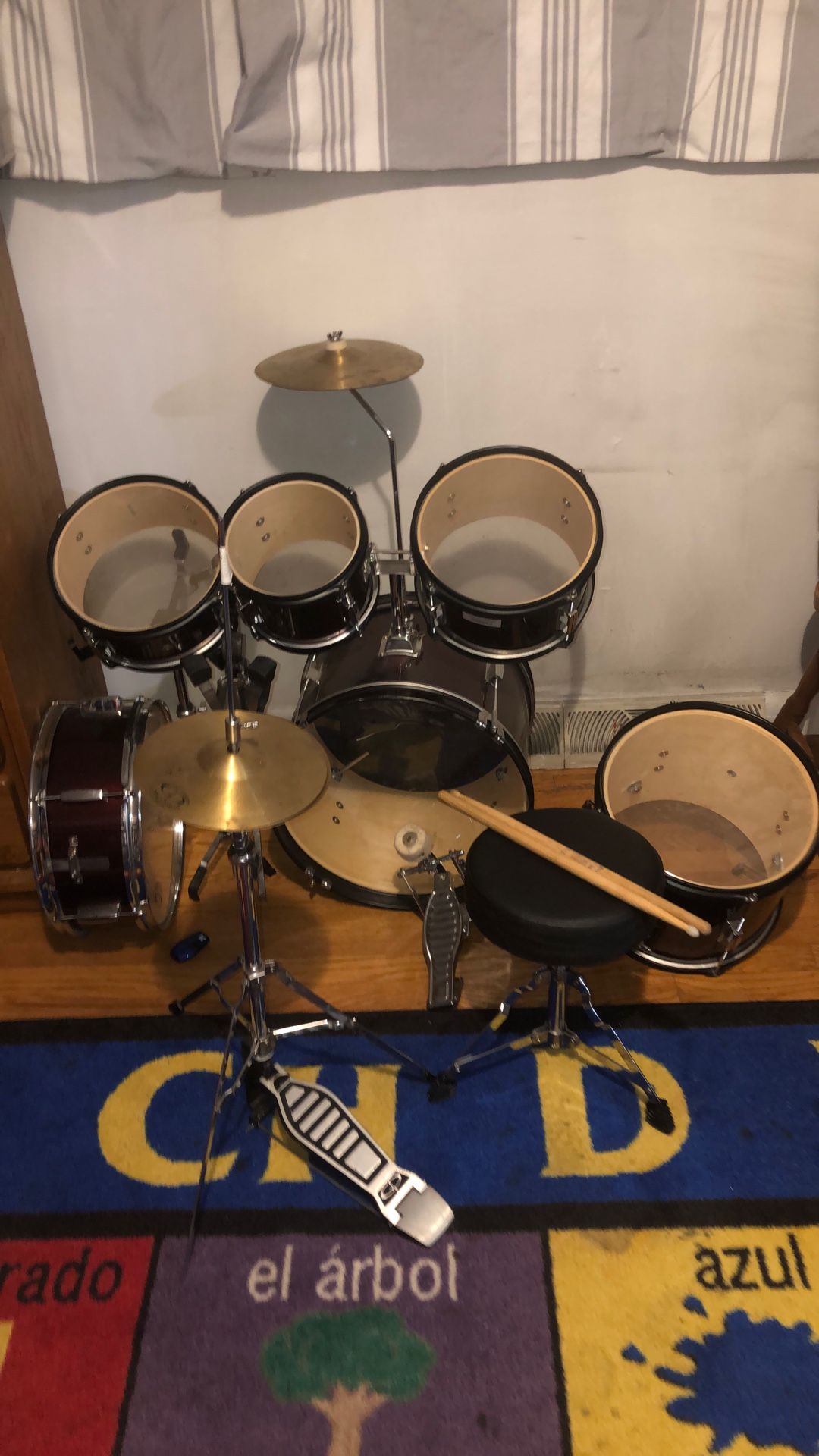 Percussion Drum Set For Kids Chair Stix