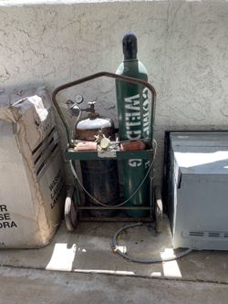 Welding tank with cart