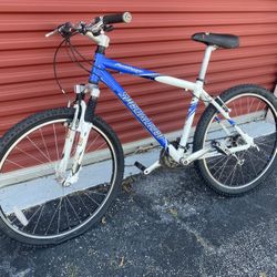 *Specialized Bike*