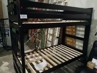 Brand nee assembeld twin over twin bunk bed