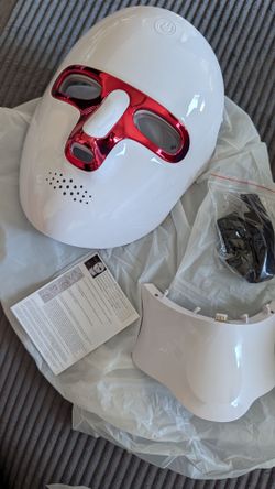 Brand New Multi-Color LED Light Therapy Face & Neck Mask