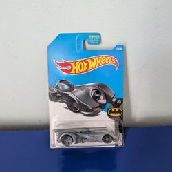 Batmobile Hot Wheels 