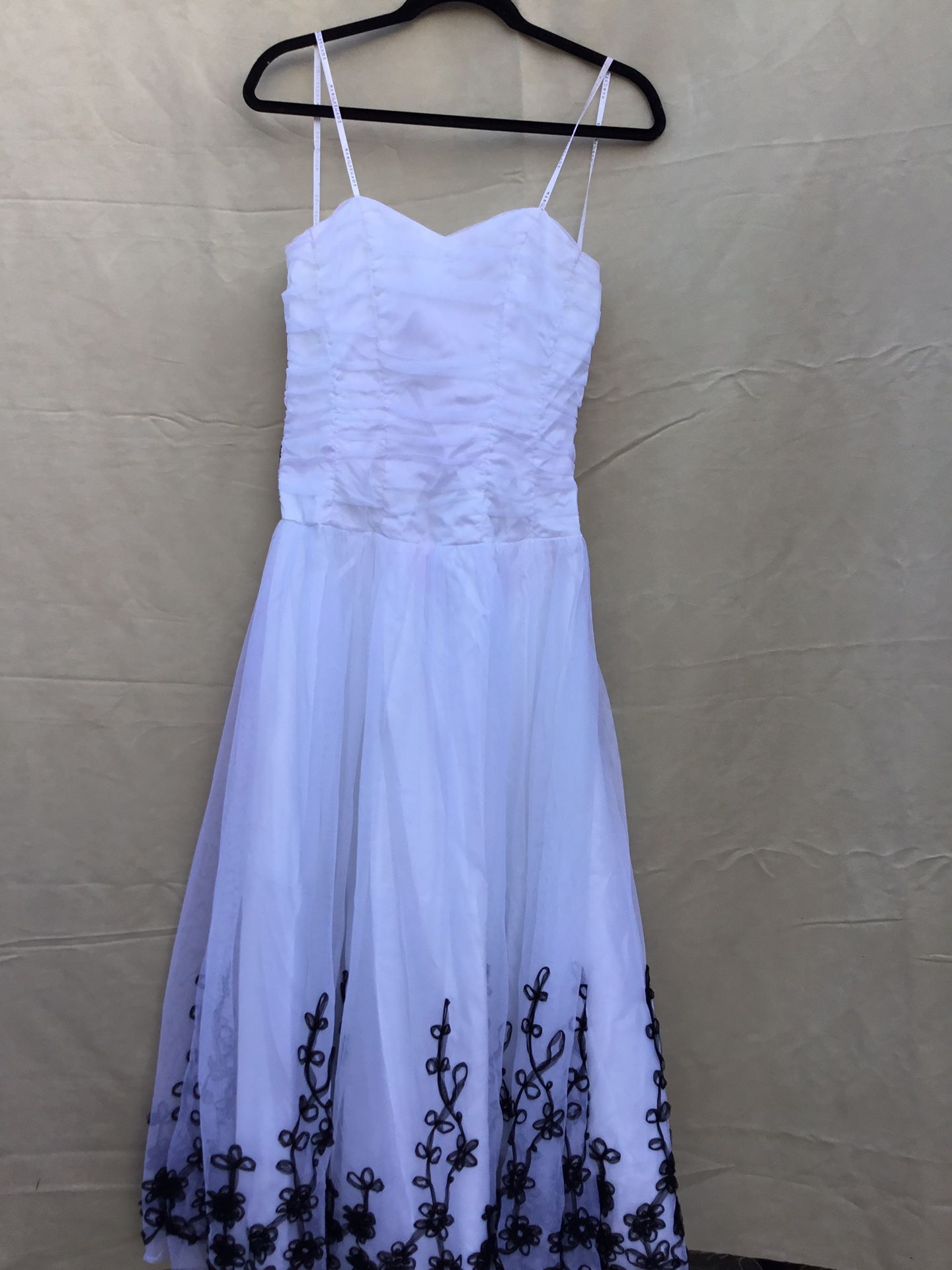 White Dress Size 9/10