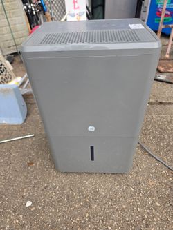 GE 40 pint dehumidifier with pump the price is firm