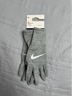 Nike gloves