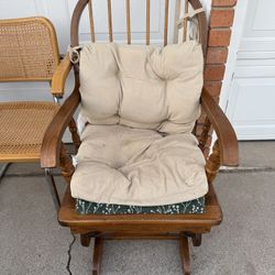 Rocking Chair 