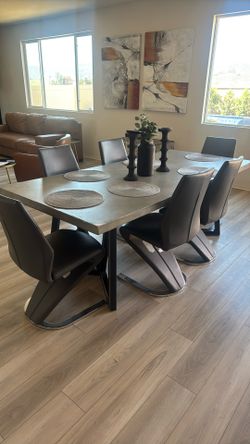 Modern industrial dining table (6-seater)