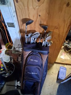 It is a lefty and riding full sets plus a tailor made golf bag