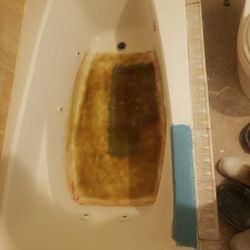 Bathtub Repair / Refinishing 
