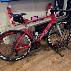 Fuji Transonic 2022 Size 56