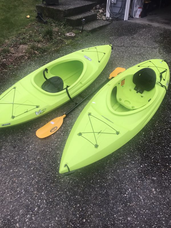 9 foot Kayaks. for Sale in Lake Stevens, WA OfferUp