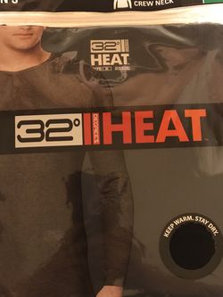 32。HEAT Man Long Sleeve Crew Neck