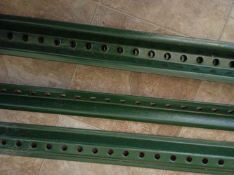 U channel post set
