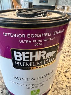White eggshell paint