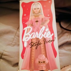 Popmart Barbie Blind Box Style Icon Ornament 