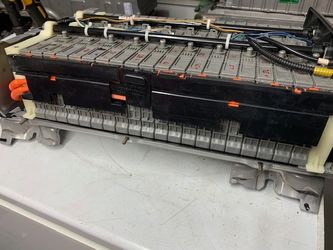 Prius C hybrid battery 2012-2017. Fully reconditioned with free install and 6 month warranty