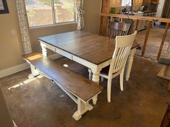 Farmhouse table