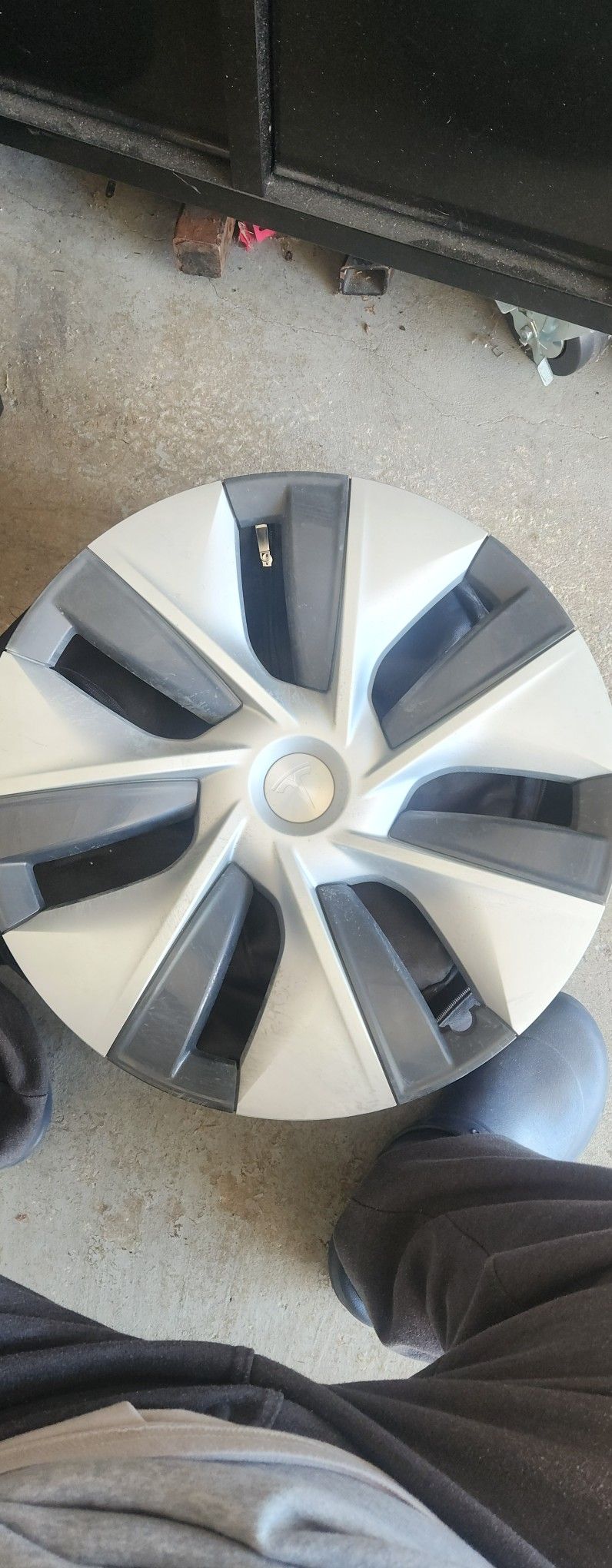 Set of 4 Tesla Model Y Wheel Cover Hubcap 19 Inch Matte Black Support Logo Symmetry Design (4 PCS)