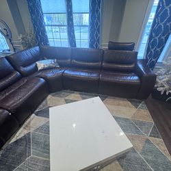 Leather Sectional sofa 