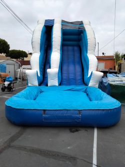Inflatable Water Slide with Pool