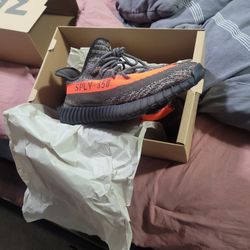 YEEZY BOOST 359 for Sale in Suitland MD OfferUp