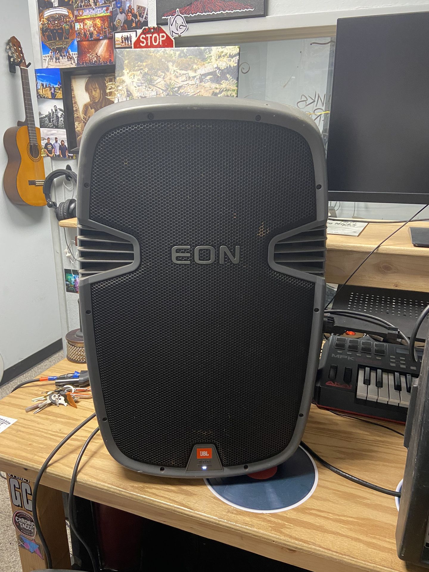 Pair Of JBL EON 315 15” Powered Speakers (Used) 300$