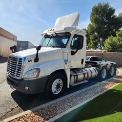 2012 Freightliner With PTO 