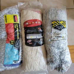 Set Of 4 Large Mops $35 Or Best Offer 