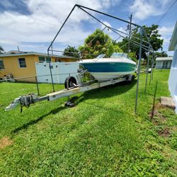 1995 SeaRay 240 Signature Bow Rider and Trailer