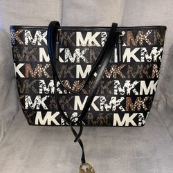 Michael Kors Purse 