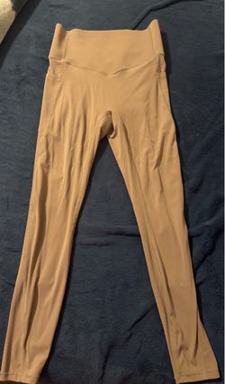 Halara High-Waist Nude Leggings with Side Pockets