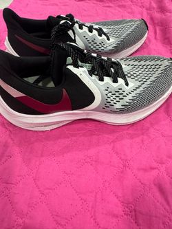 Tenis Nike 20