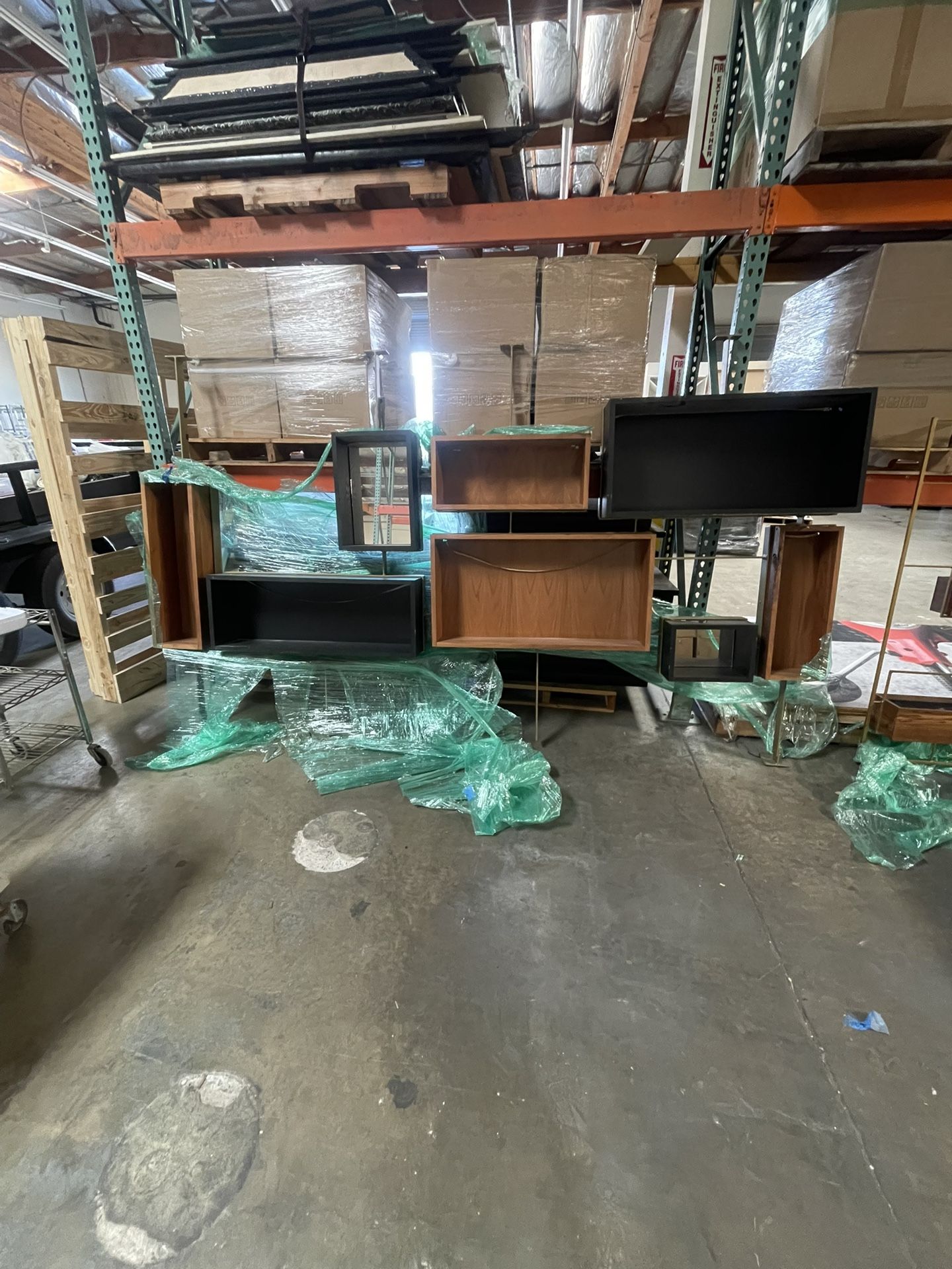 Unique Shelf and Mirror